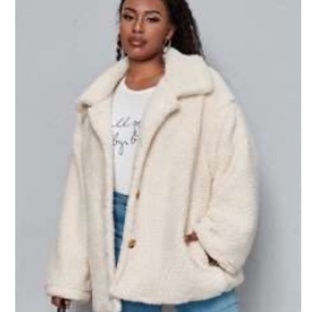 SHEIN Women's Cozy Cream Teddy Jacket